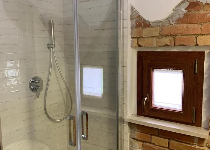 La Stalla Di Nonno Zopito ロレート・アプルティーノ